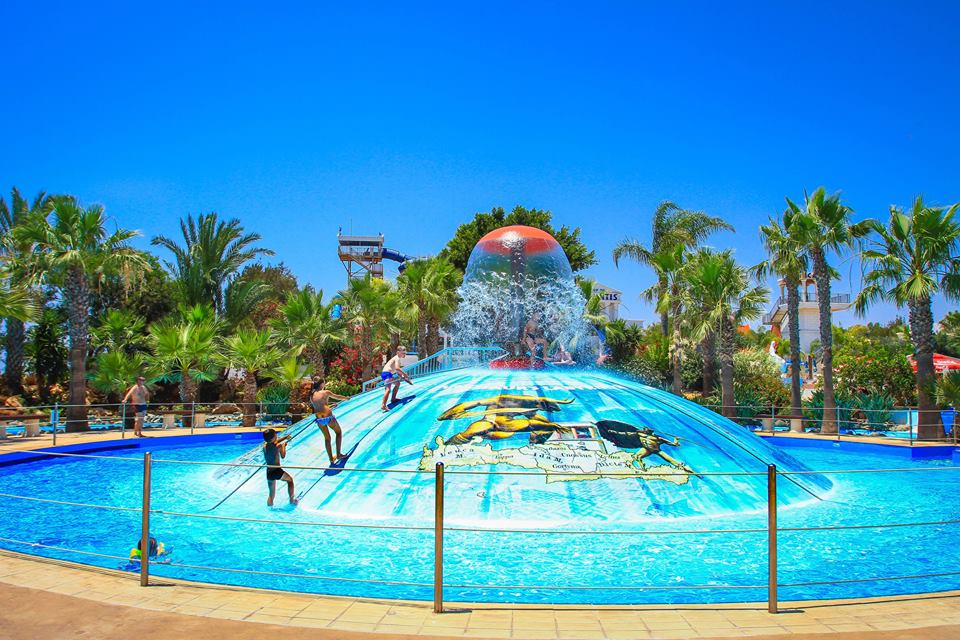 Water World Waterpark, Агија Напа, Кипар